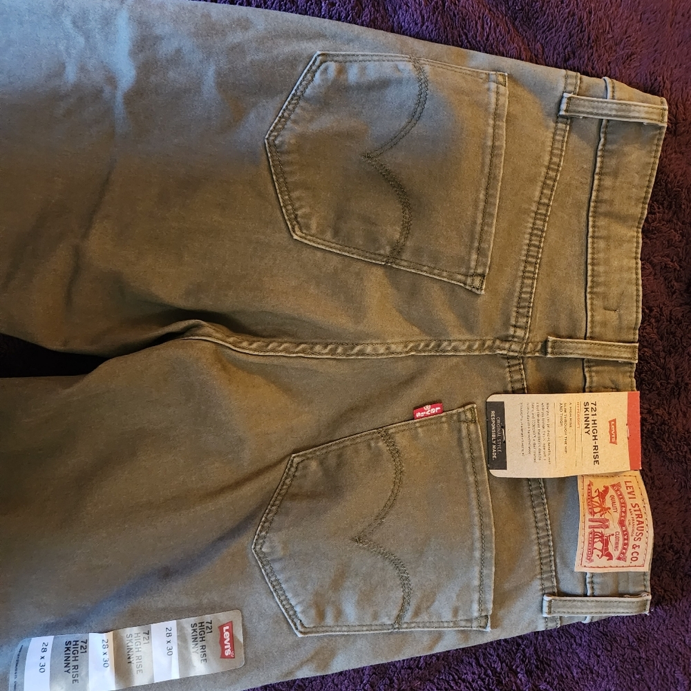 Levi's 721 High-rise skinny hyper soft jeans